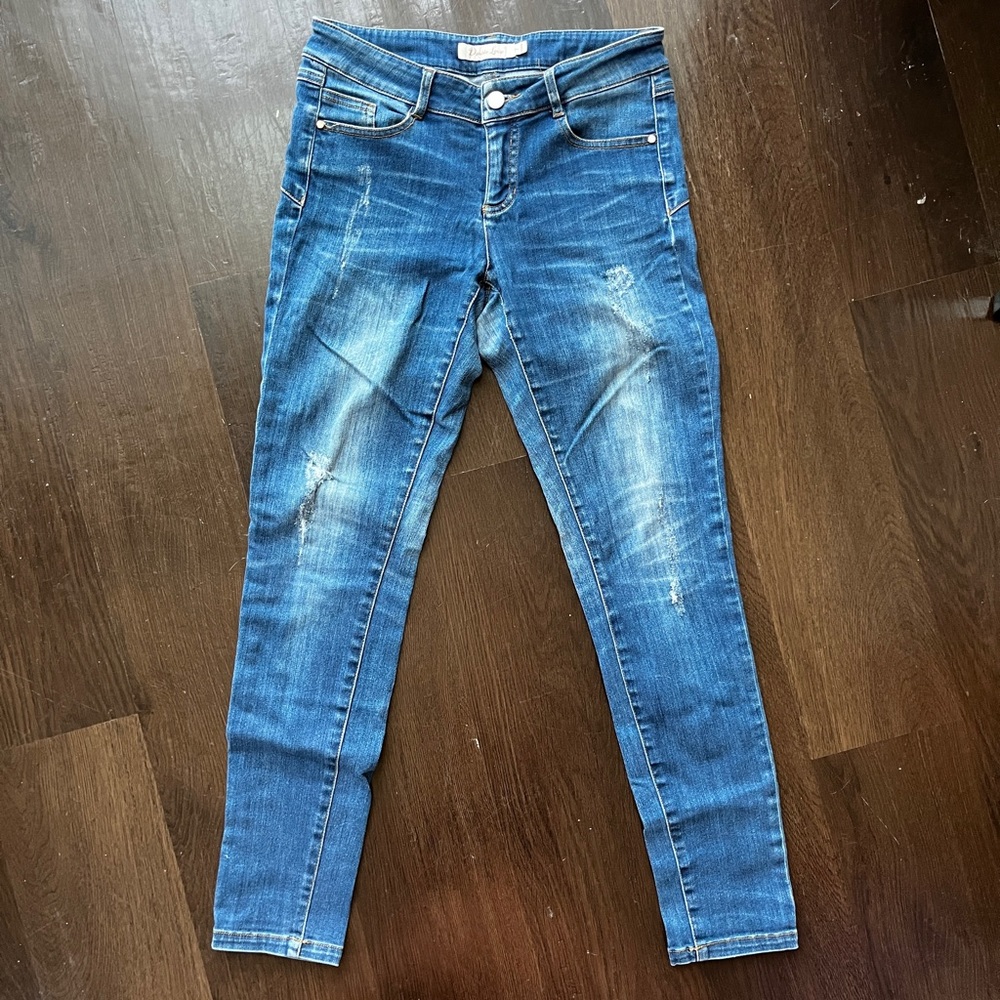 Skinny jeans.